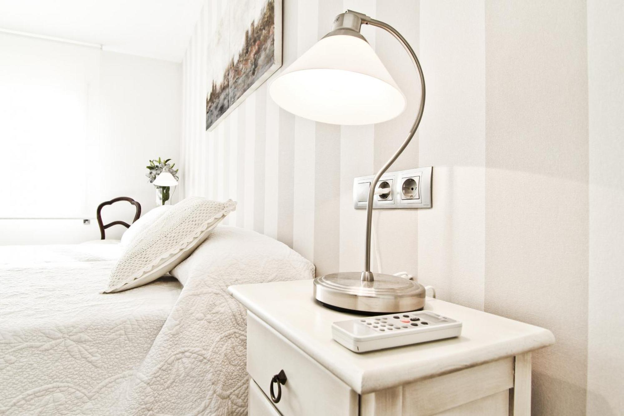 New Maria Anagabu Planet Costa Dorada Apartment Салоу Екстериор снимка